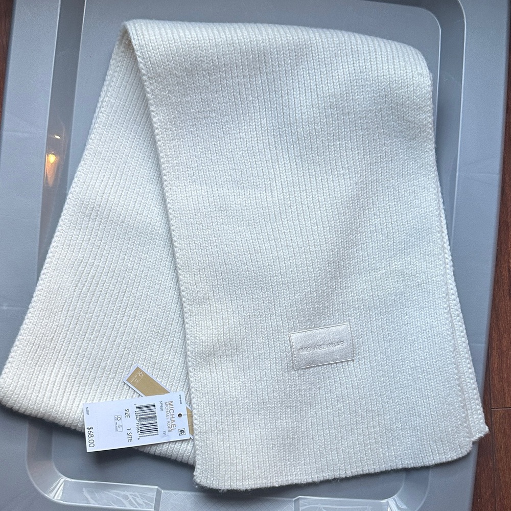 KORS Michael Kors White Scarf